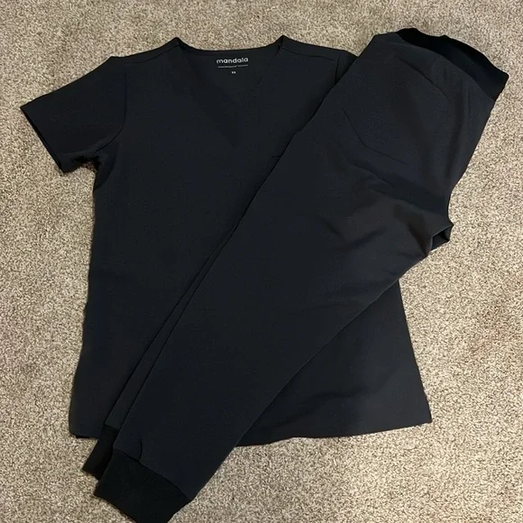 mandala scrubs - Picture 3 of 4